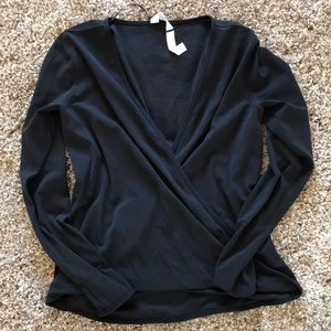 NWOT Lululemon Full Freedom Long Sleeve Wrap sz 4